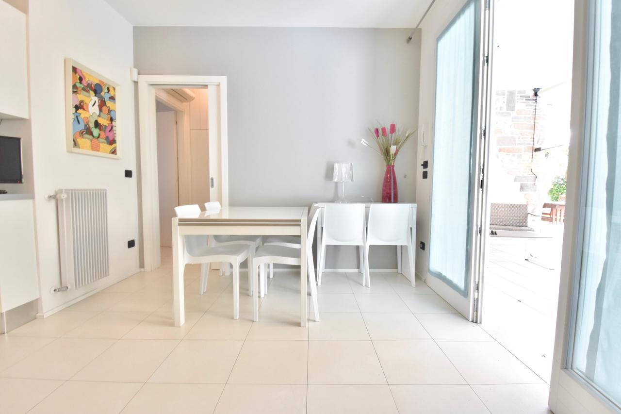 Liro Apartments リド・ディ・イエゾロ エクステリア 写真
